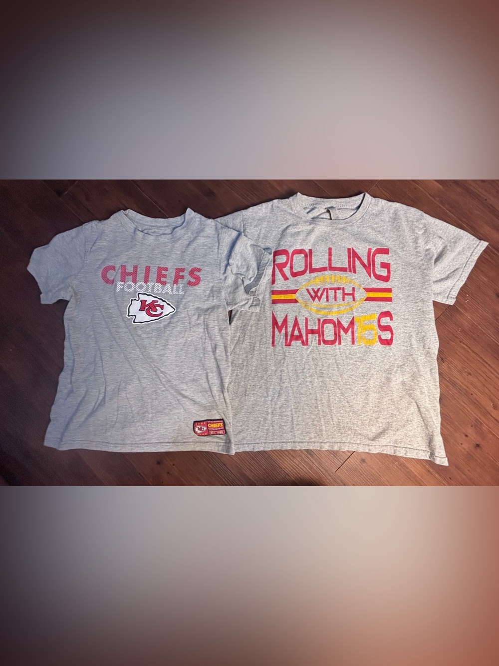 Kids Mahomes Chiefs Kids T-Shirt Bundle Size 14/16 Size L